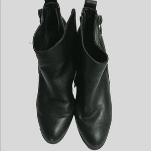 Black Bamboo Booties